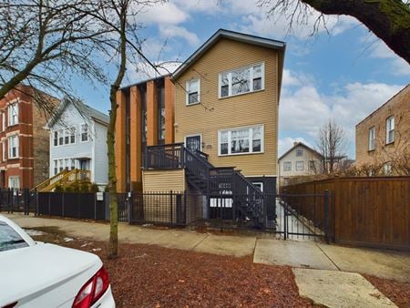 Multi-Family space for Sale at 1936 West Ohio Street in Chicago