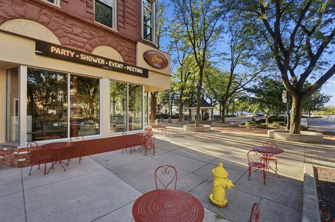 124 N Main St