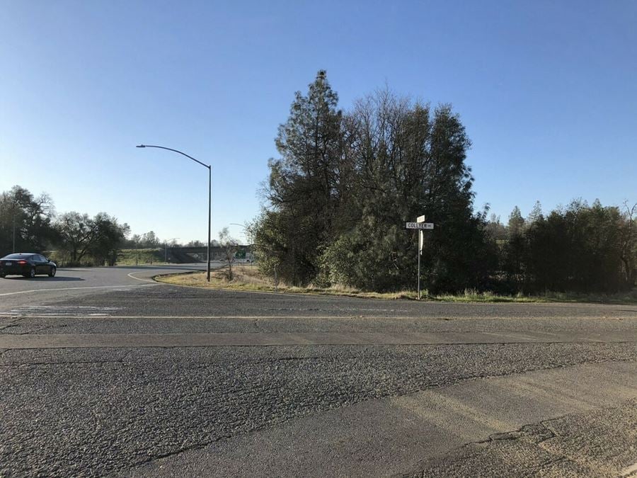 5 Acres in Redding