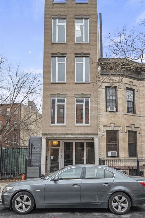 46 Decatur Street
