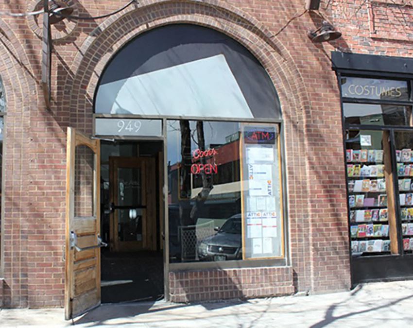 949 Walnut St