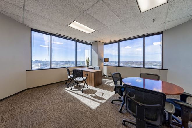 Strive Workspaces (Ann Arbor) - Preston Pointe