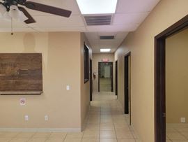 Showroom Warehouse 1001-C