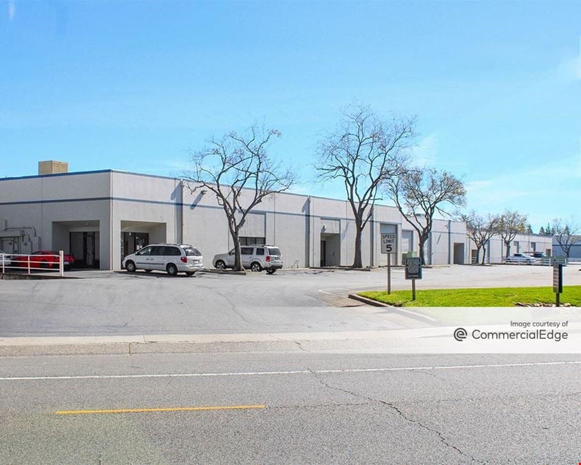 Sunrise Industrial Park - 11320 Trade Center Drive
