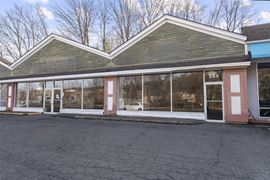 588 Main Ave