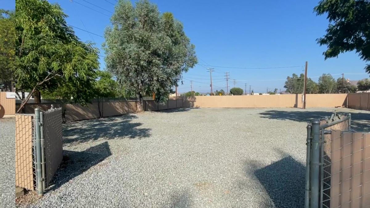 Menifee Industrial with Secure Yard