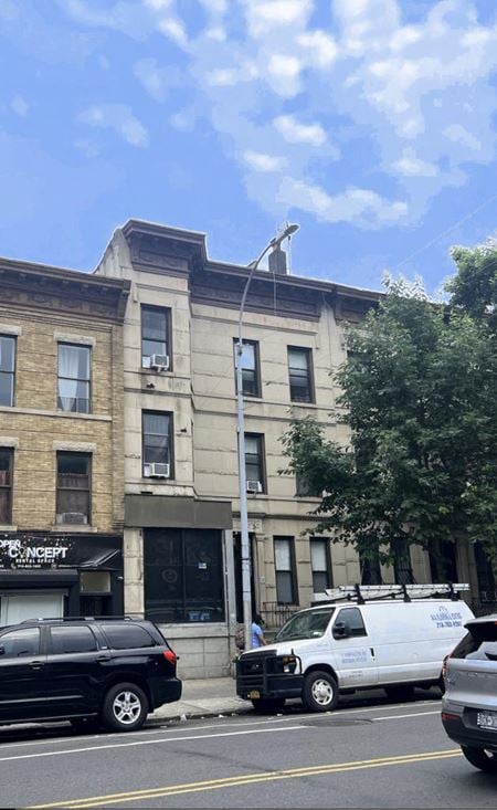 Mixed Use space for Sale at 731 Washington Ave in Brooklyn