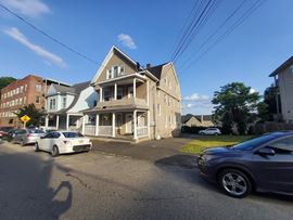 23 Plaza Ave
