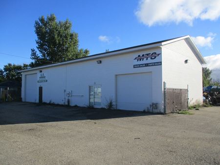 Commercial space for Rent at 4625 and 4645 Division Ave in Moline