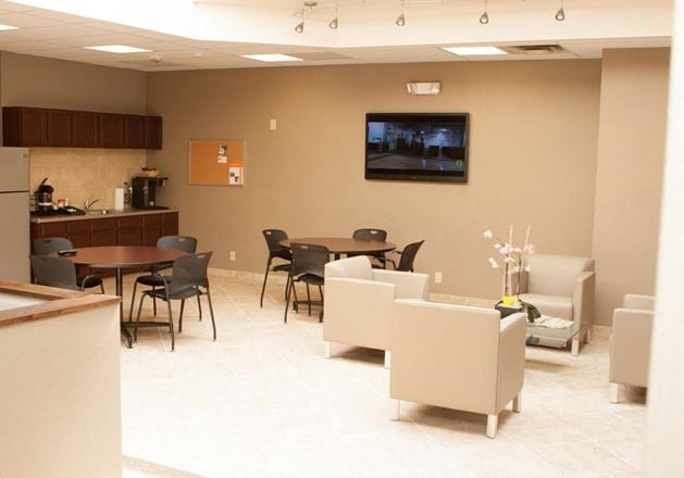 Centerco Office Suites - 11628 Old Ballas Road