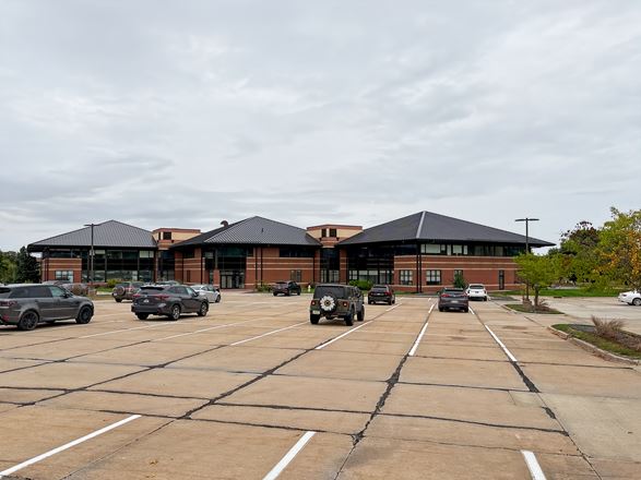 Regus - West Des Moines - Lakes Pkwy
