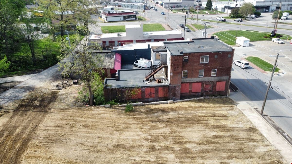 2622 Woodson Road