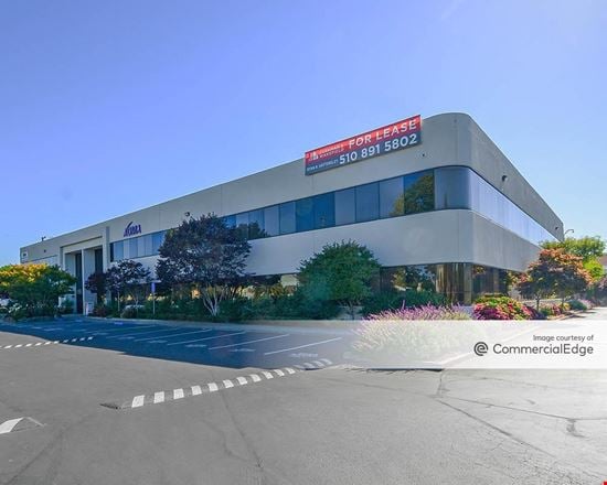 Aquatic Park Center - 2910 7th Street
