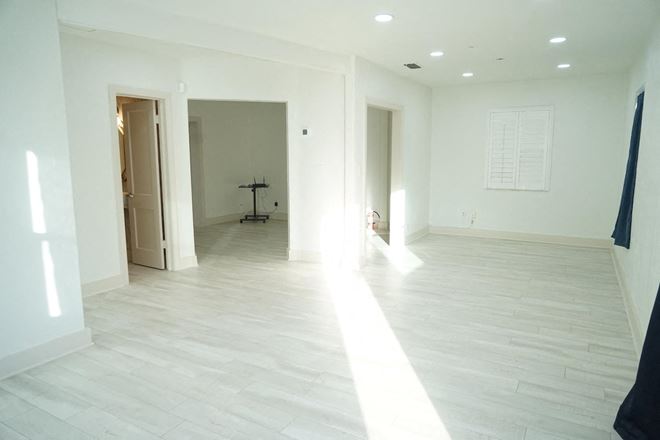 Retail Property For Lease