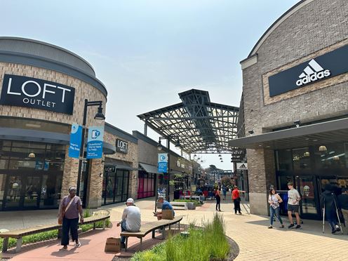 Tanger Outlets Grand Rapids