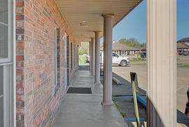 2441 Myra Dr