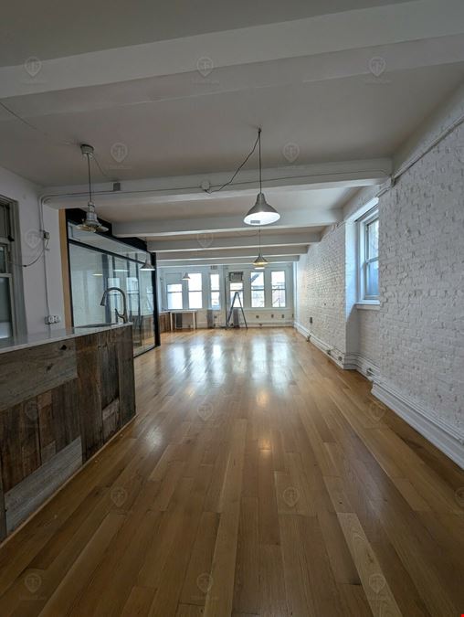 2,500 SF | 27 E 21 Street 6th Floor | Historic Office/Retail Space For Lease