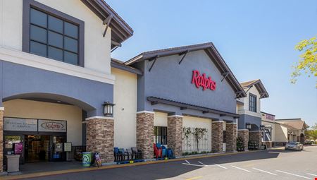 Photo of commercial space at 10511-10543 4S Commons Dr in San Diego