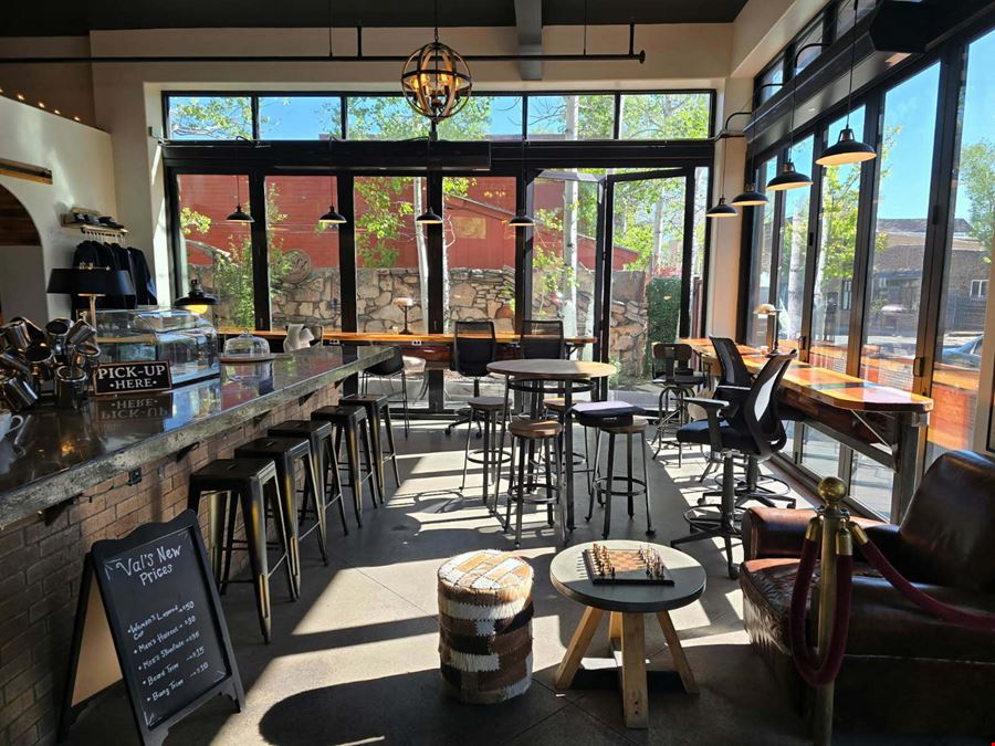 Exquisite Coffee Lounge for Sale