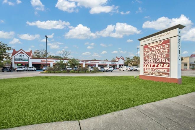 5010 W. Main Street, Suite I, League City, TX 77573