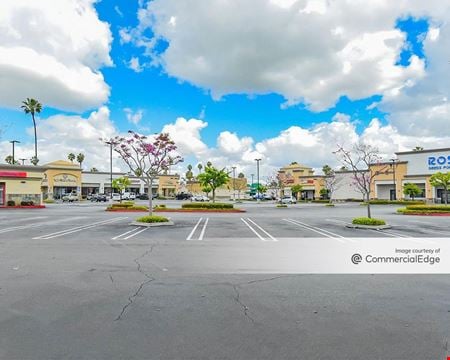 Retail space for Rent at 1900 Ximeno Avenue in Long Beach