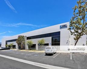 Los Alamitos Corporate Center - 4431 & 4465 Corporate Center Drive