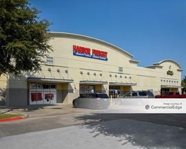 The Marketplace @ Waxahachie