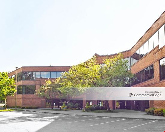 North Creek Office Center - 19515 North Creek Pkwy