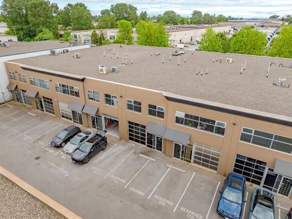 #165 - 15100 Knox Way