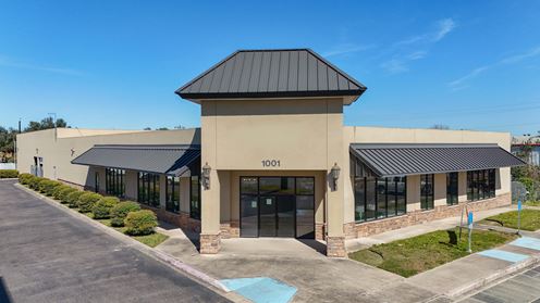 1001 E Interstate 2