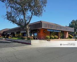 Stockdale Fashion Plaza