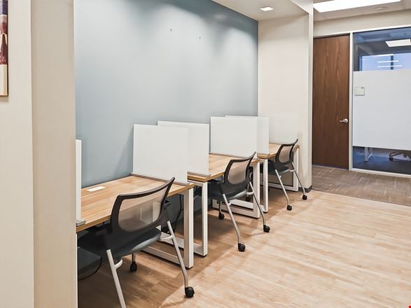 Regus - Conroe - Woodland Square Blvd