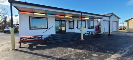 Photo of commercial space at 10975 Dixie Highway in Walton