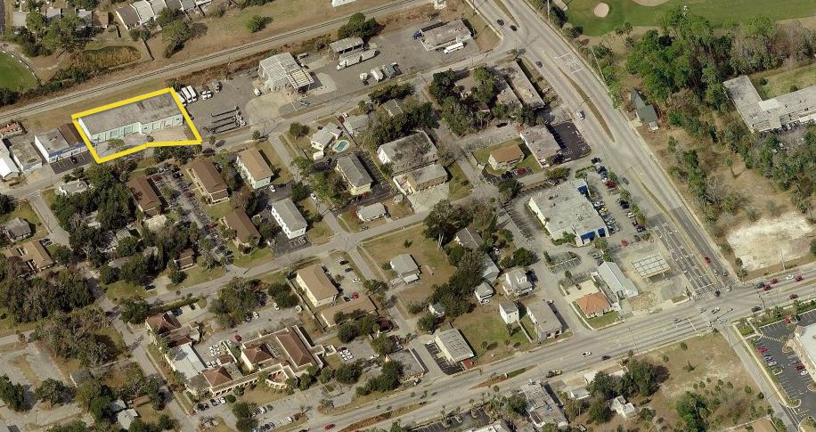 Dock High Distribution Space for Lease