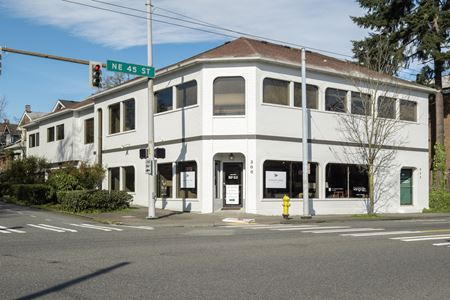 Retail space for Sale at 300 NE 45th St in Seattle