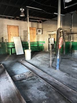 348 Main St