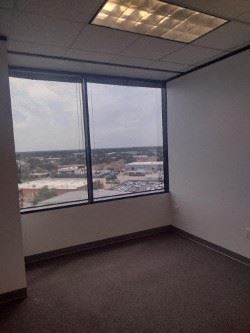 Workstyle Flexible Spaces - 6671 Southwest Freeway