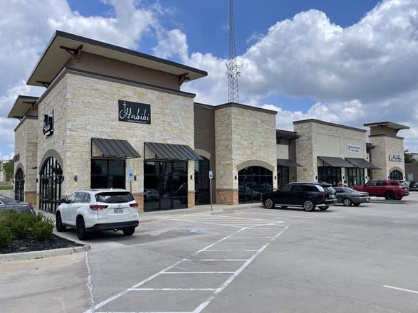 1,435 SF Retail Space | White Box| West Frisco Near FM 423 & Main