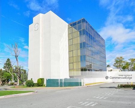 Office space for Rent at 2633 Cherry Avenue in Signal Hill