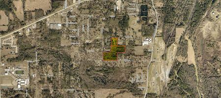 Photo of commercial space at 2525 Liberty Ln in Texarkana