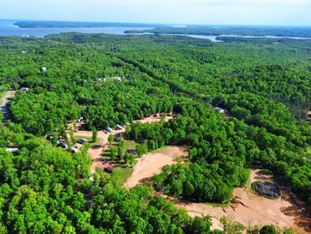 Unassigned space for Sale at 226 Swan Bay Drive in Buchanan