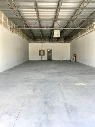 101 Commercial Blvd