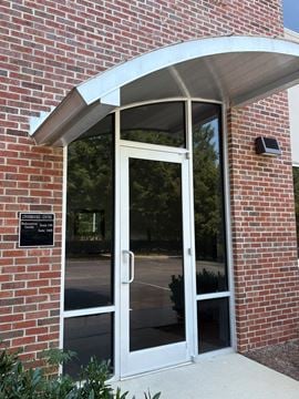 2435 Lynn Road
