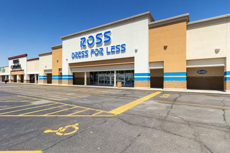 Photo of commercial space at 902 W Kimberly Road in Davenport