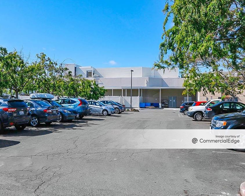 35 Leveroni Court Novato CA Industrial Building