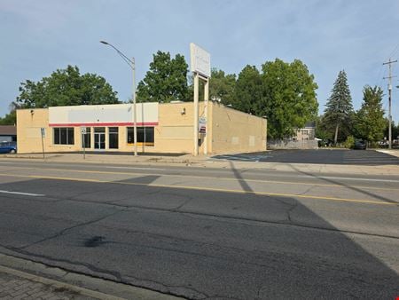 Photo of commercial space at 2919 S Cedar St in Lansing