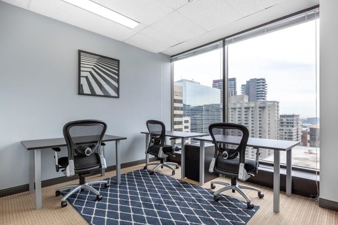 Regus - University Street
