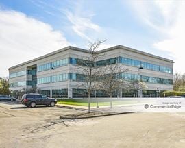3900 Kinross Lakes Pkwy