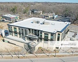 Wayzata Gateway