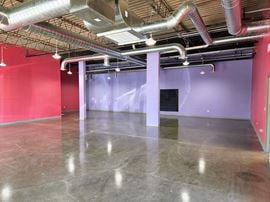 Old Orchard Trade Area | 2,942 SF Retail Space
